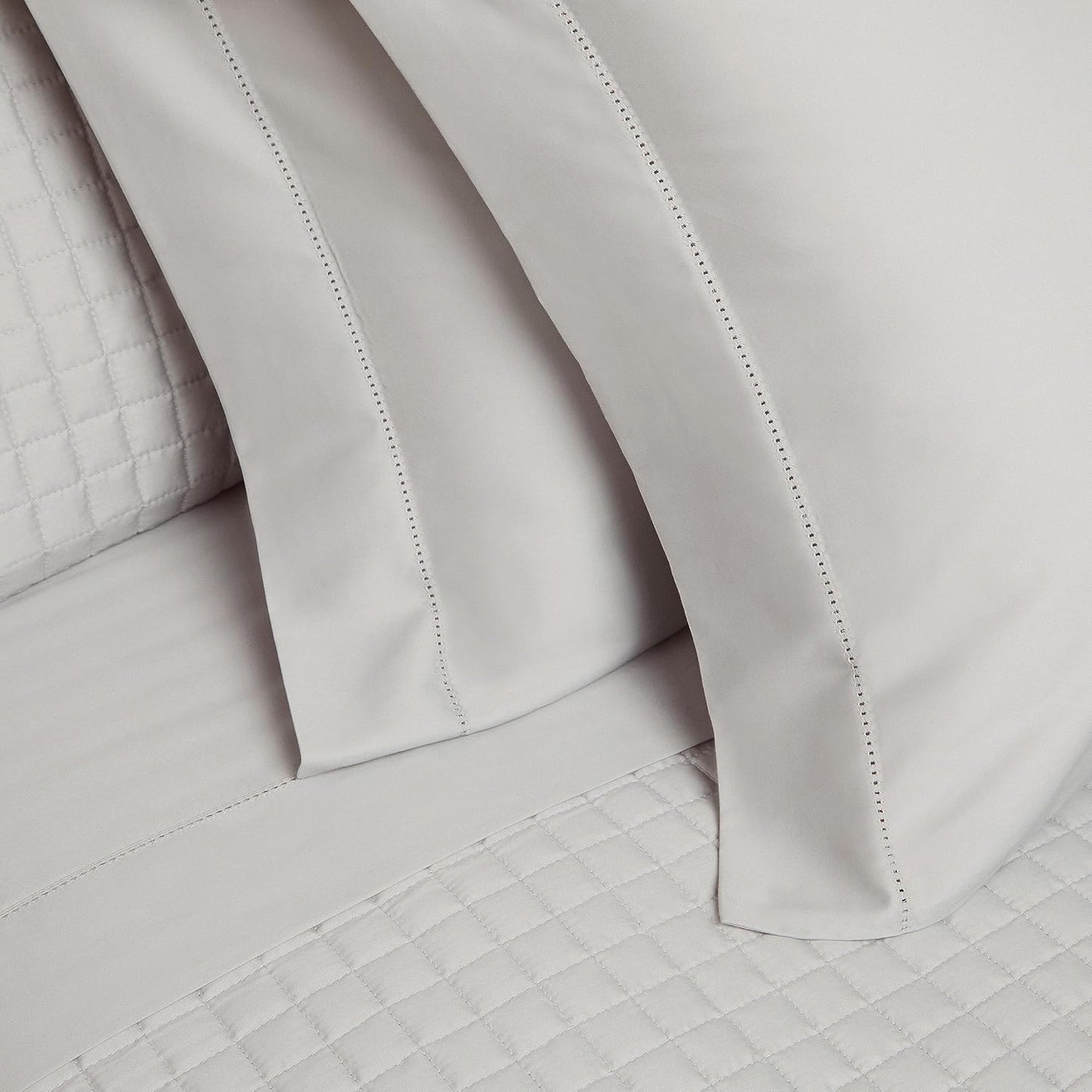 Versailles Satin (Grey) – Double 4-Piece Bedding Set
