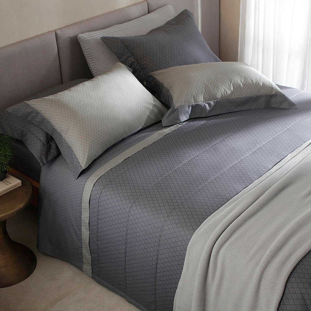 Essentials Signature Edition (Grey) - 4 Pieces Collection