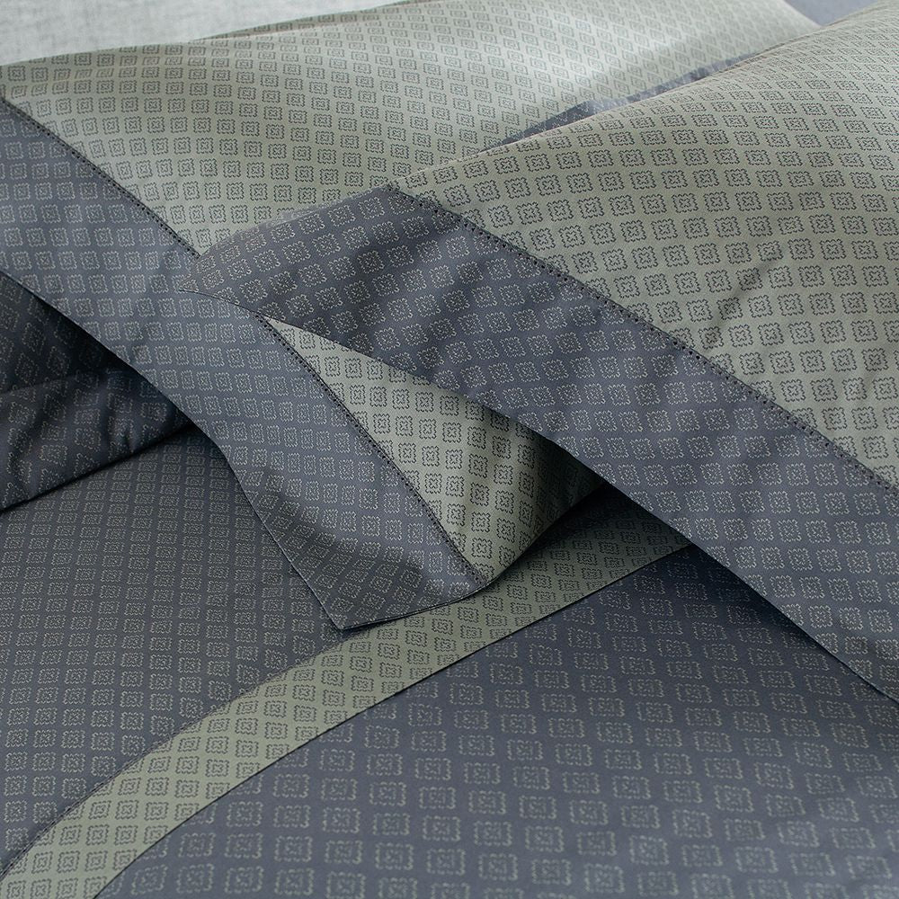 Essentials Signature Edition (Grey) - 4 Pieces Collection